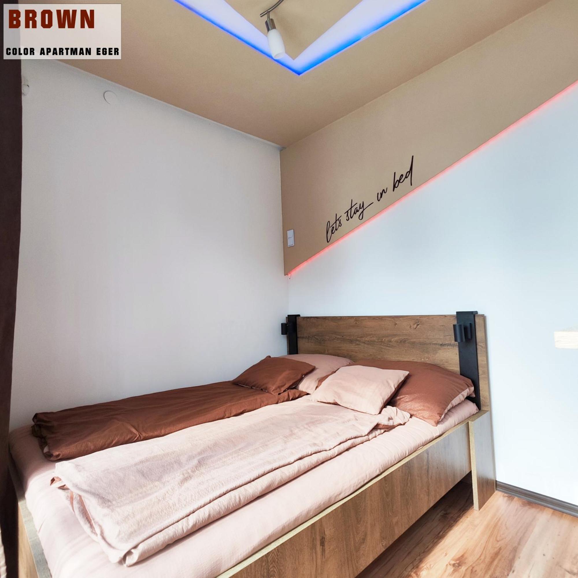 Color Apartmanok Eger Room photo